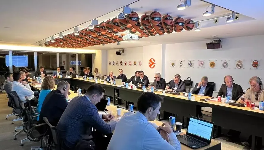 La Euroliga reúne a la cúpula de los clubs para avanzar en sus planes de conversión en franquicias y sin avances con la NBA