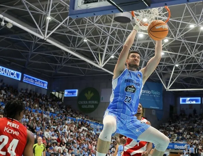 Victorias con exhibición este sábado del Breogán y el Zaragoza y primer triunfo del Unicaja