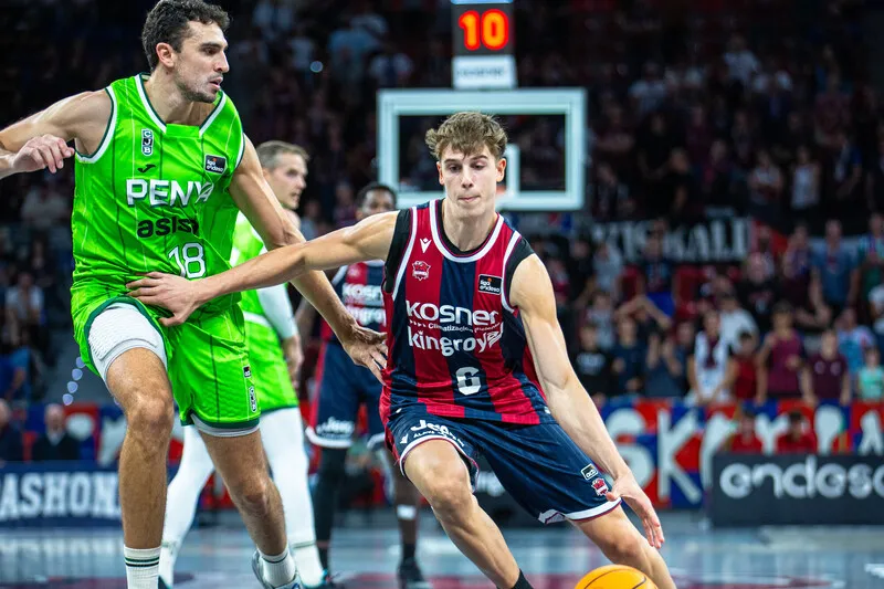 El Baskonia sometió al Joventut en la segunda parte (93-73)