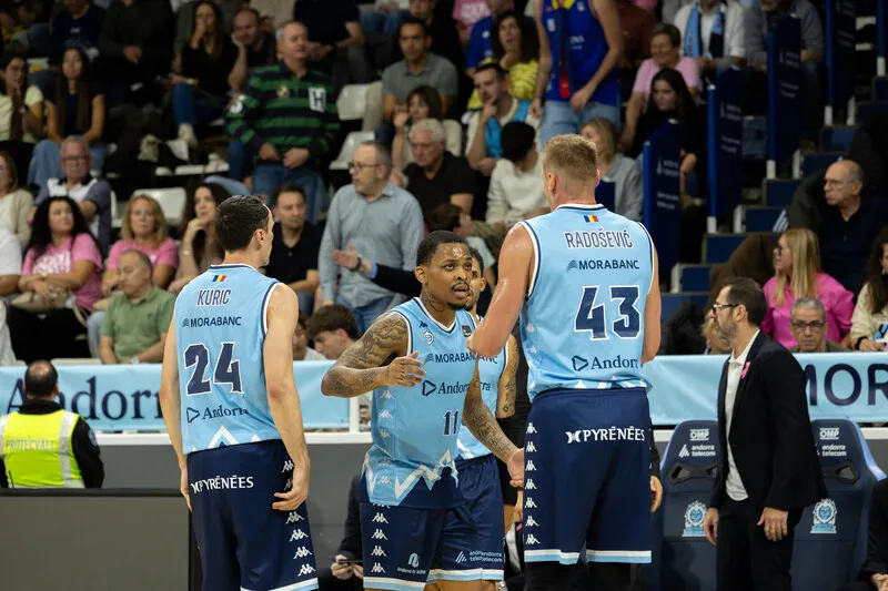 Victorias del Unicaja, el Andorra y el Obradoiro este sábado