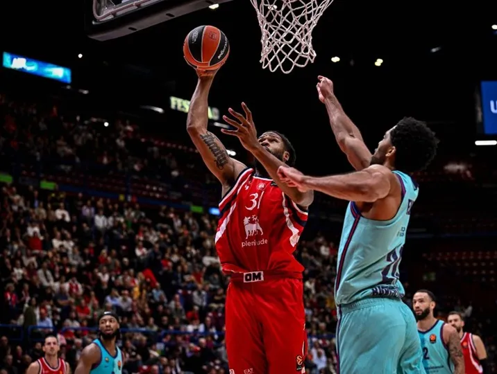 El Barça pasa página a costa de un Armani Milano que se hunde (81-89)